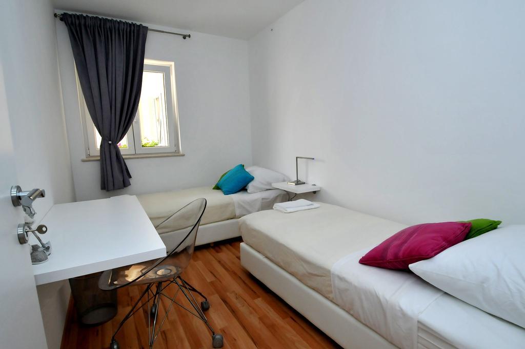 Apartments Annette ดูบรอฟนิก ภายนอก รูปภาพ