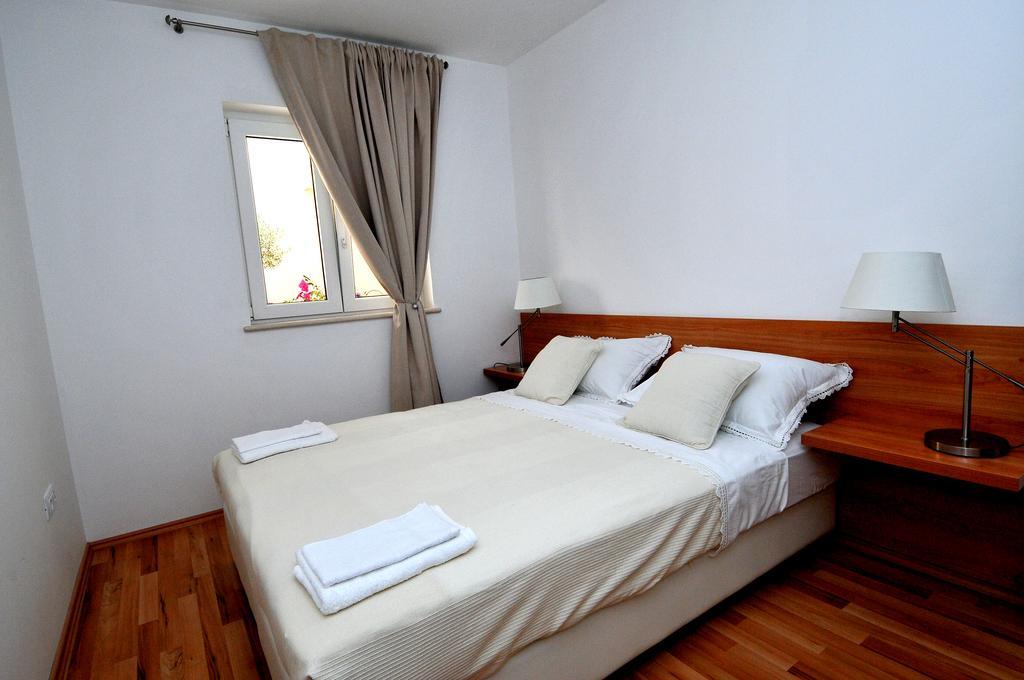 Apartments Annette ดูบรอฟนิก ภายนอก รูปภาพ
