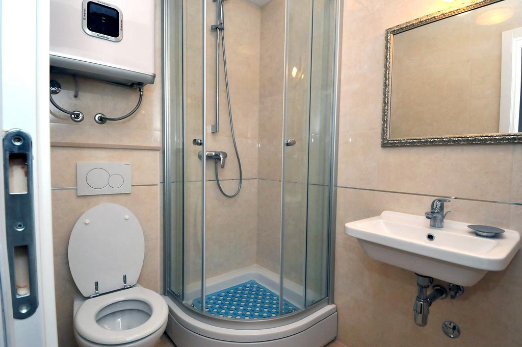Apartments Annette ดูบรอฟนิก ภายนอก รูปภาพ
